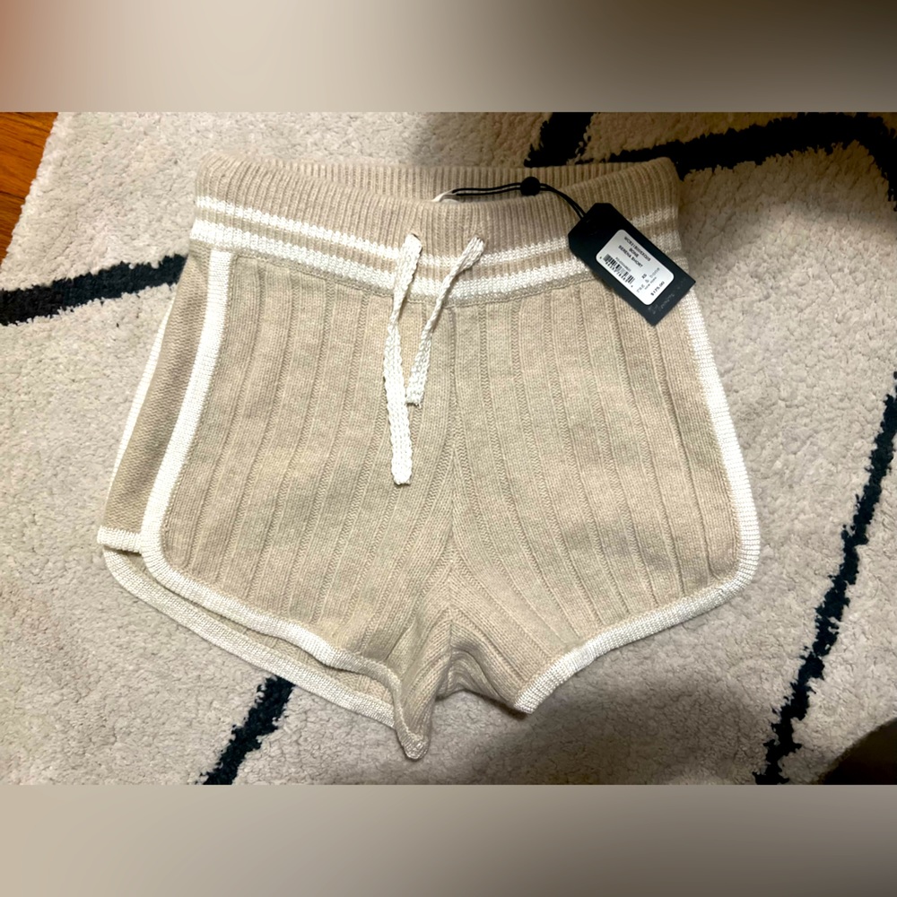 BNWT Rag and Bone Knit Shorts w Stripe